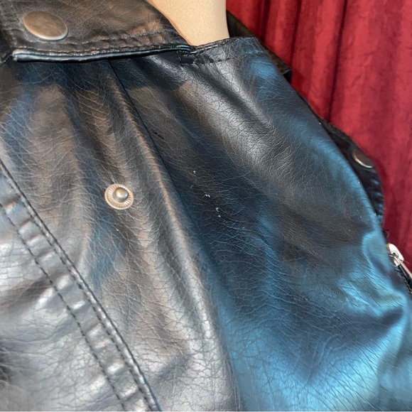 Whats hot crop jacket vest top size medium short sleeve zipper pocket zipper - Picture 6 of 9